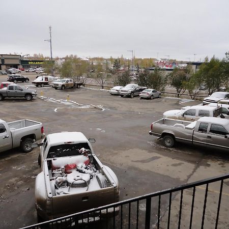 Drayton Valley Aspen Motor Inn מראה חיצוני תמונה