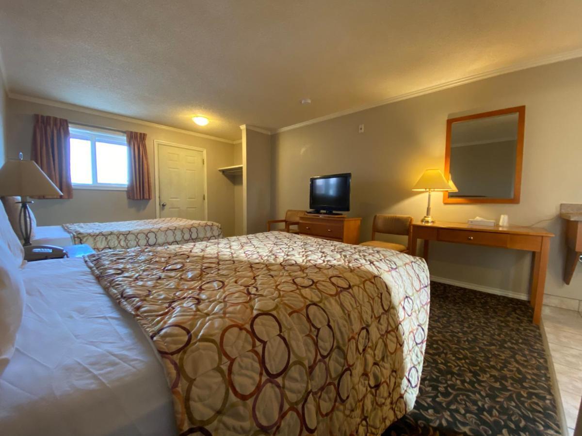 Drayton Valley Aspen Motor Inn מראה חיצוני תמונה