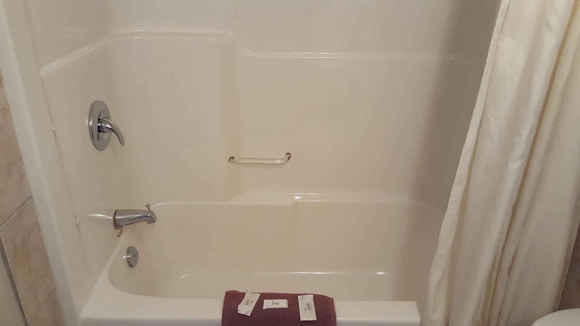 Drayton Valley Aspen Motor Inn מראה חיצוני תמונה